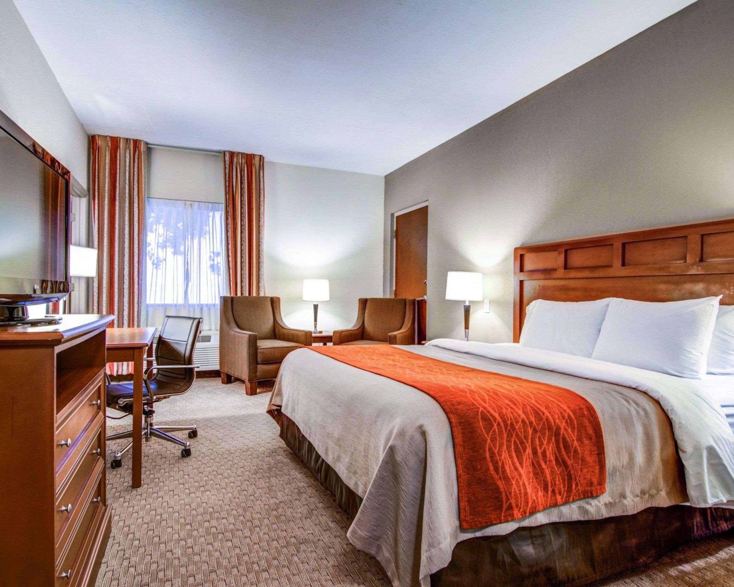 Inn Comfort Near Benning Columbus