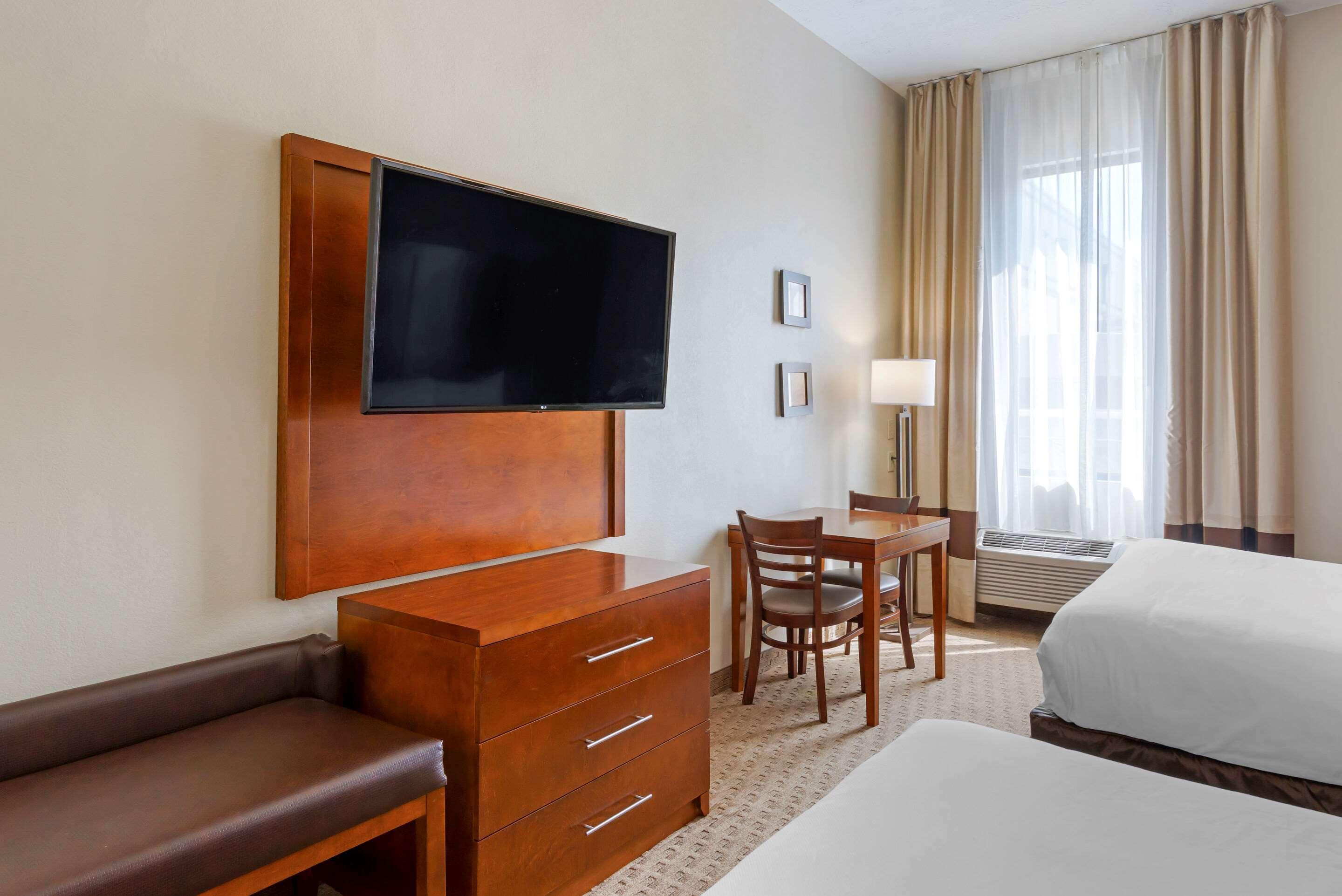Comfort Near Benning 2* Columbus